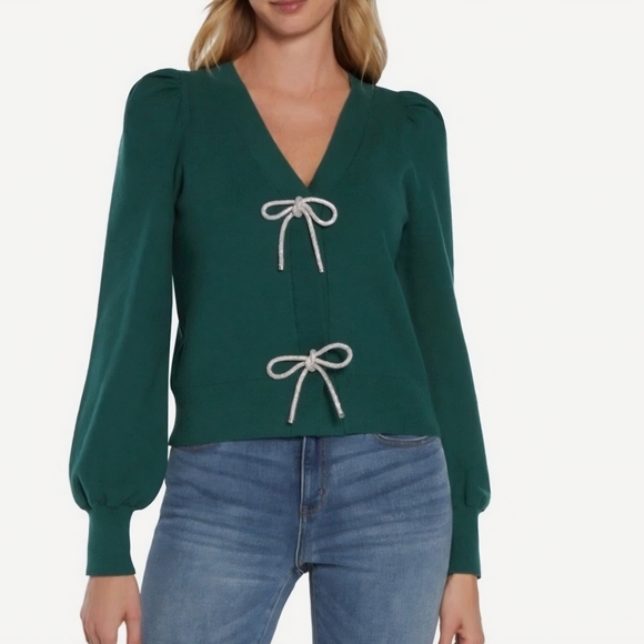 🔥Womens Plus | 🆕️Express Womens Cardigan Sweater with Silver Bow Accents. B4 - Picture 1 of 8